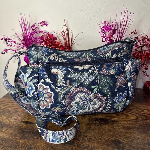 VERA BRADLEY Recycled Cotton On the Go Crossbody - Picture 1 of 8